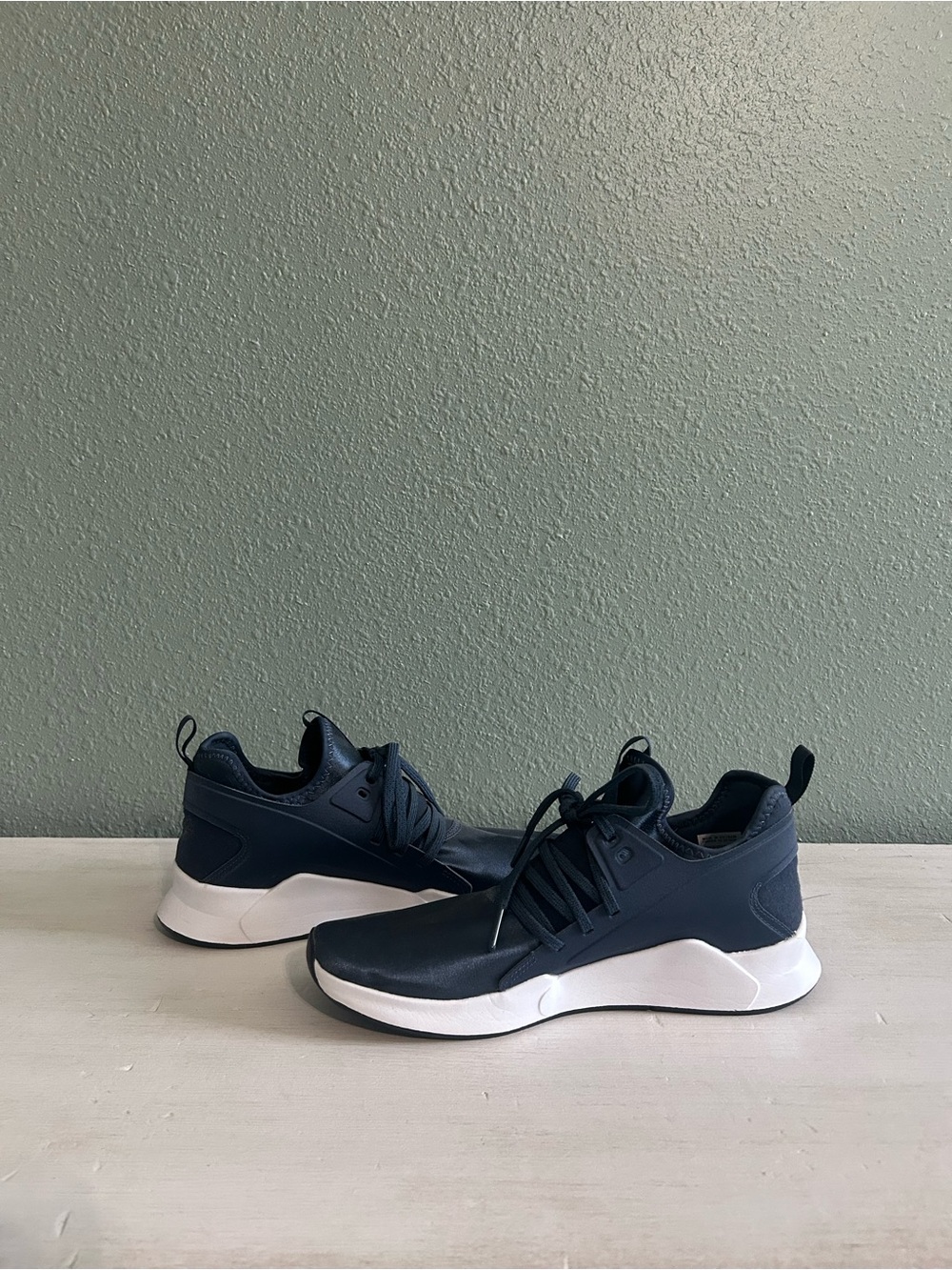 Reebok Turn Zone - Blue Women’s Size 9
